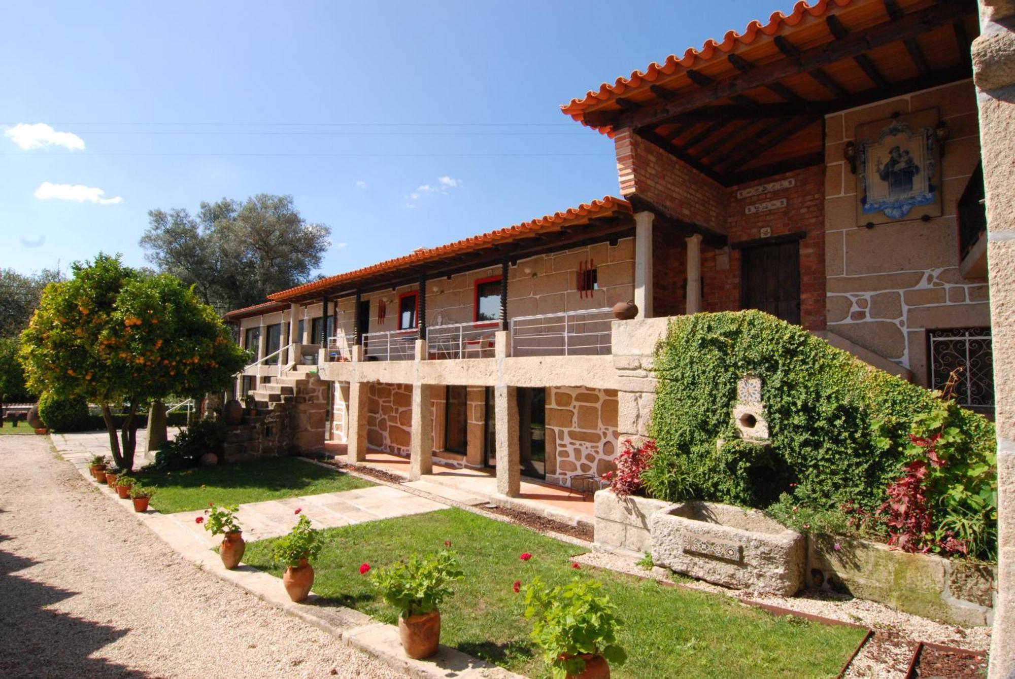 1720 Quinta Da Cancela - Winery & Farmhouse Guimarães Dış mekan fotoğraf